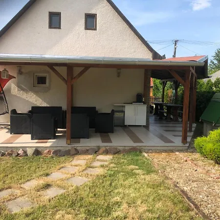 Dom wakacyjny Arany Vendeghaz Balatonmáriafürdő