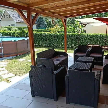 Arany Vendeghaz Ferienhaus Balatonmáriafürdő